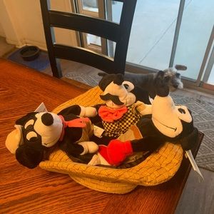 NWT Disney Classic Comic Bean Bag Set 8”